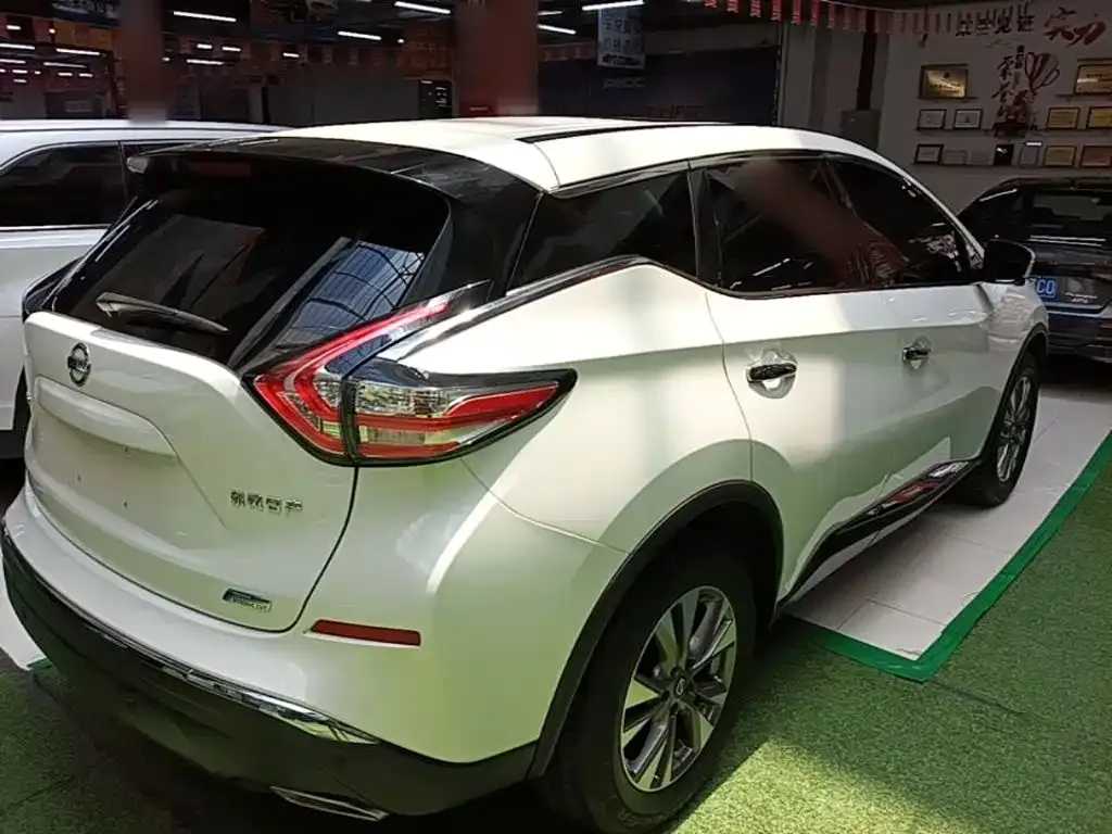 Nissan Murano — фото 6