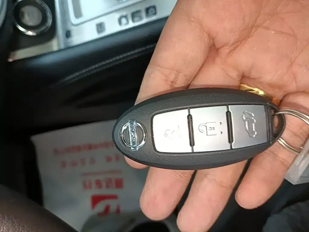 Nissan Murano — фото 2