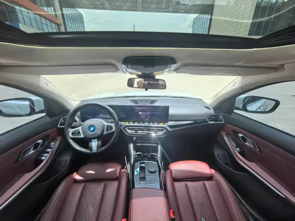 BMW i3 — фото 6
