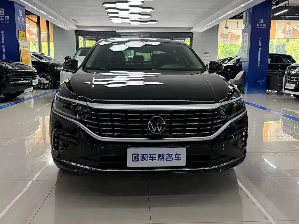Volkswagen Passat — фото 6