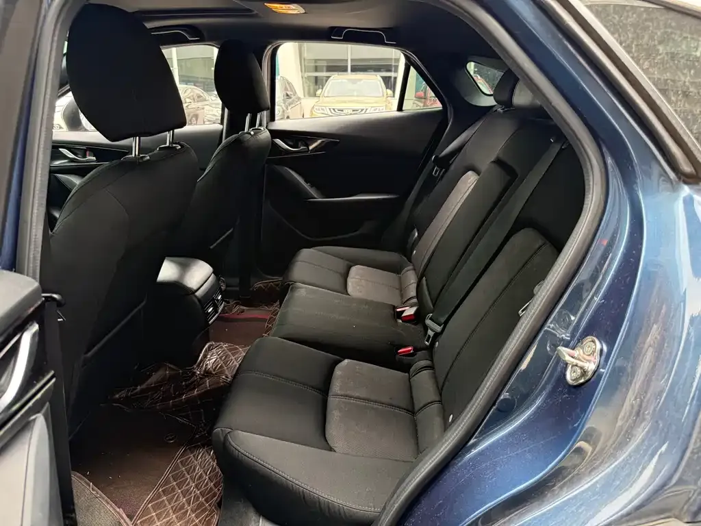 Mazda CX-4 2021 из CN, фото 2