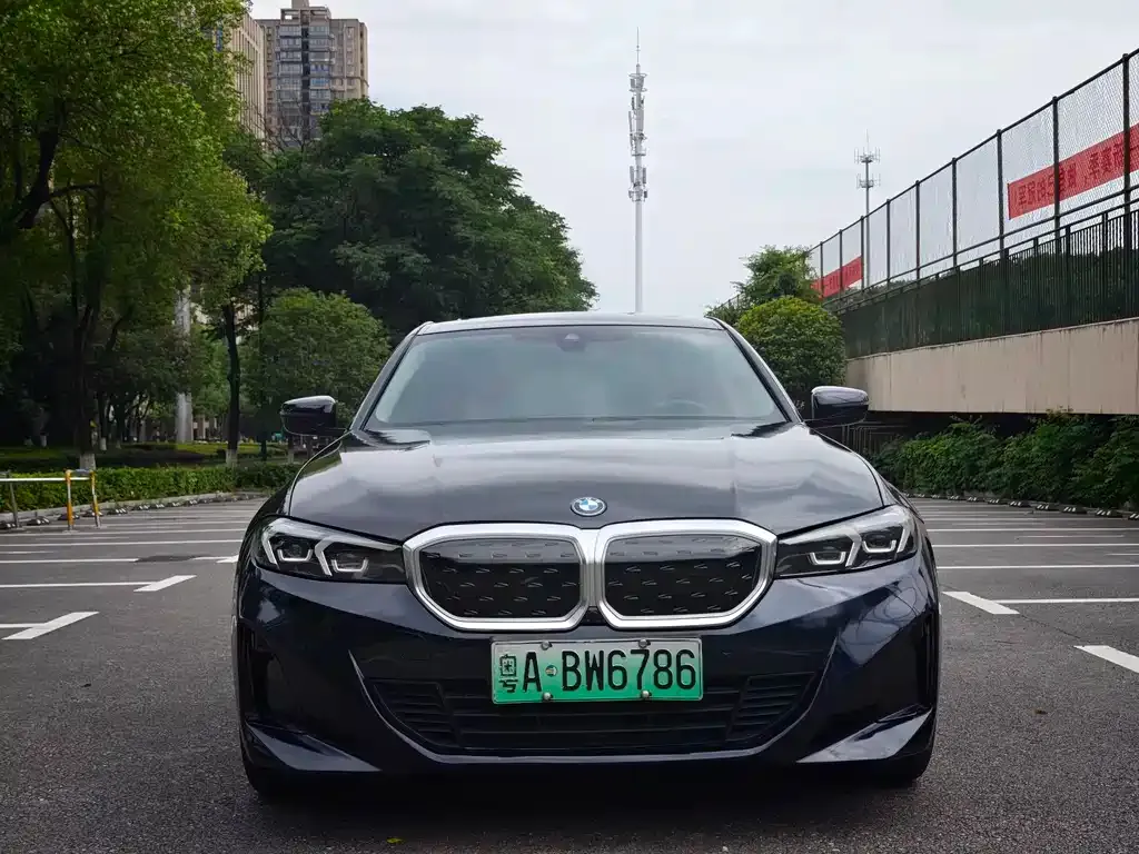 BMW i3 — фото 3