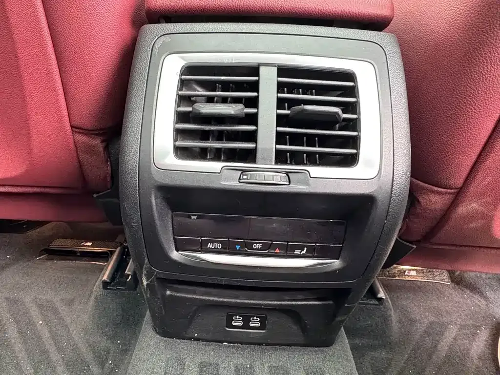 BMW iX3 2023 из CN, фото 5