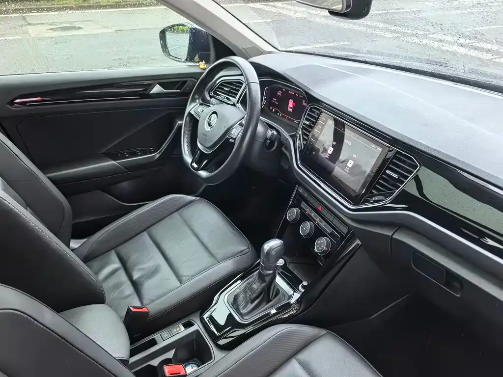 Volkswagen T-Roc 2021 из CN, фото 4