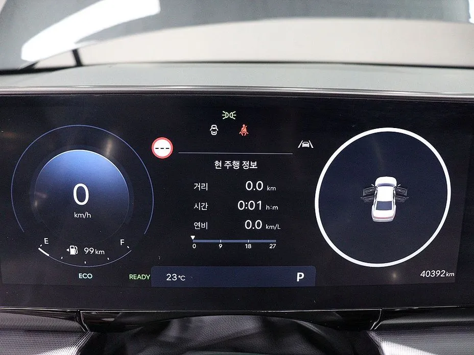 Hyundai Grandeur 2023 из KR, фото 2