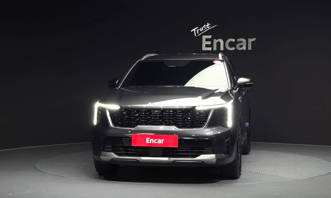 Kia Sorento — фото 8