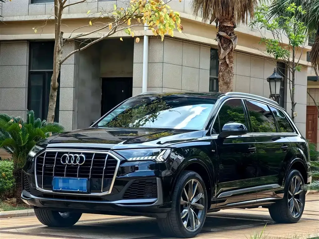Audi Q7 — фото 5