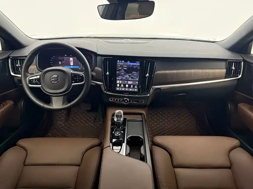 Volvo S90 — фото 8