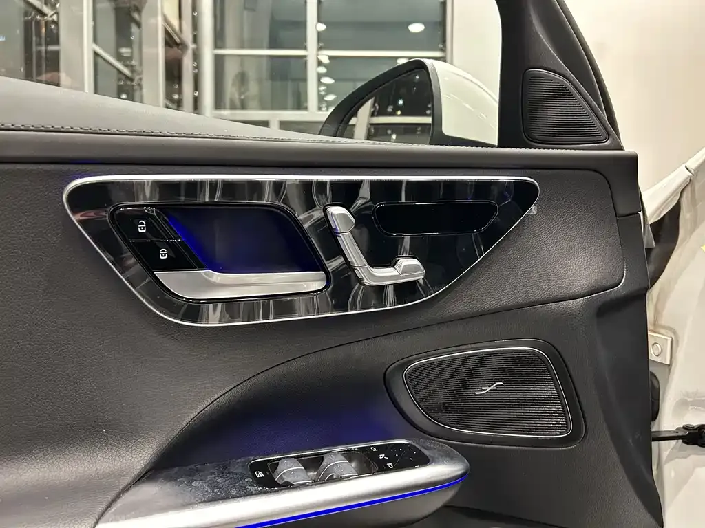 Mercedes-Benz C-Class New Energy — фото 3