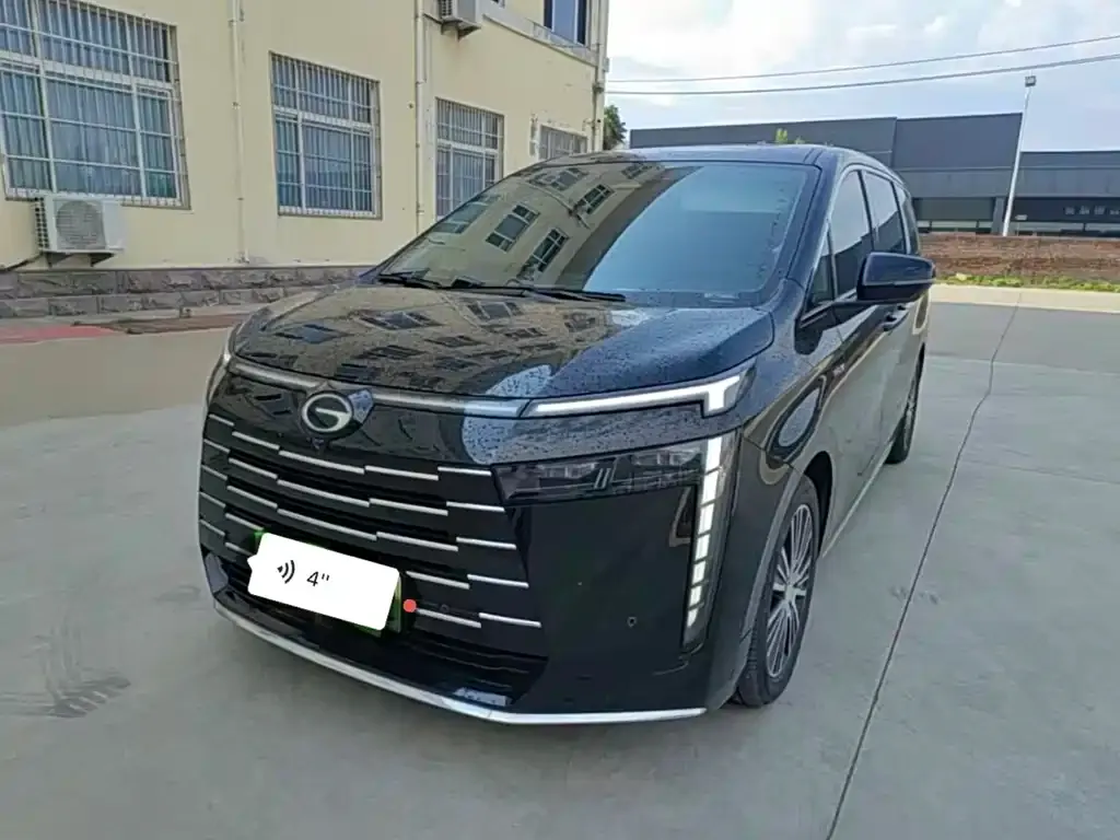 GAC Motor 传祺E8 PHEV — фото 8