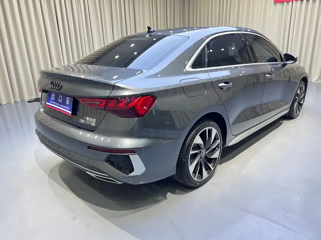 Audi A3 — фото 8