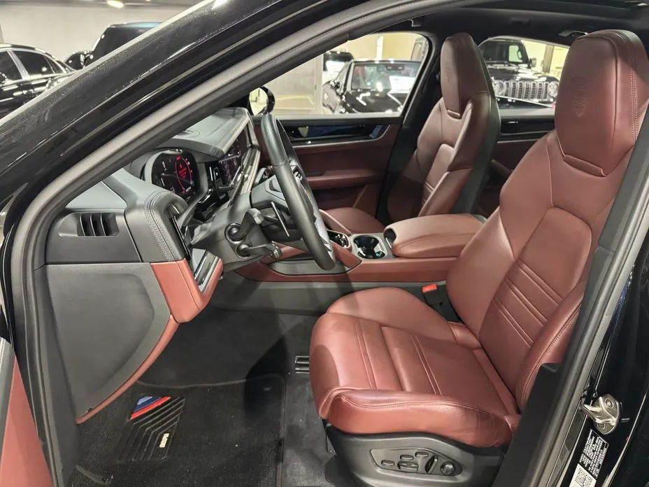 Porsche Cayenne 2024 из KR, фото 9