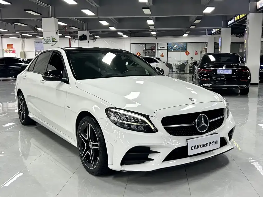 Mercedes-Benz C-Class — фото 10