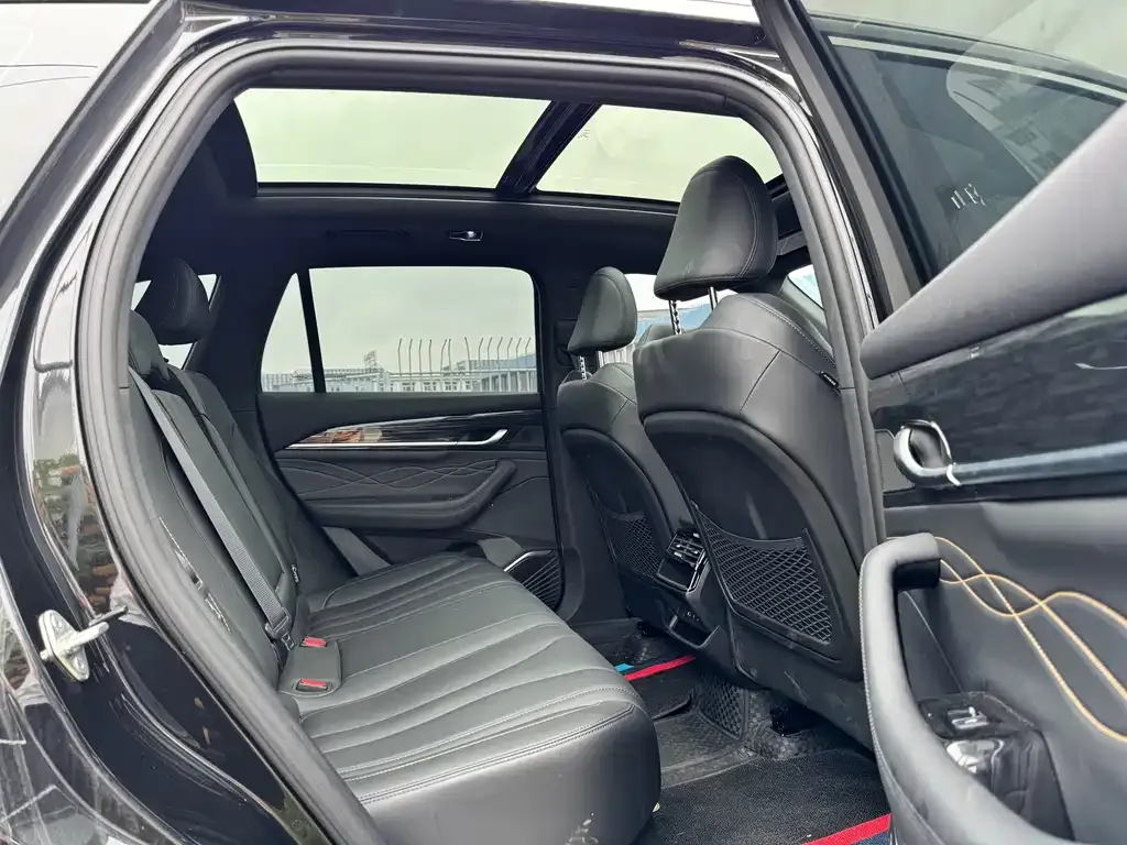 Geely Xingyue L 2024 из CN, фото 8