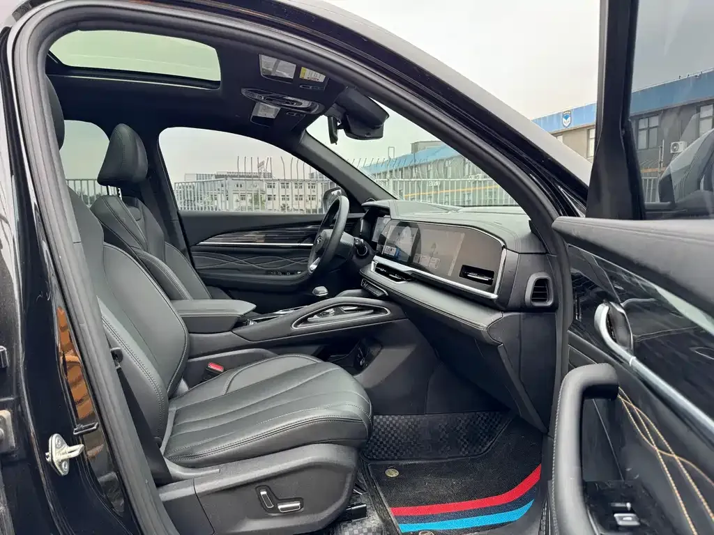 Geely Xingyue L 2024 из CN, фото 3