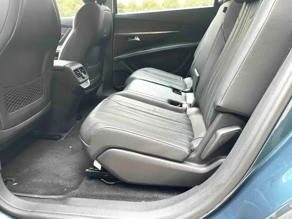 Peugeot 5008 2023 из CN, фото 5