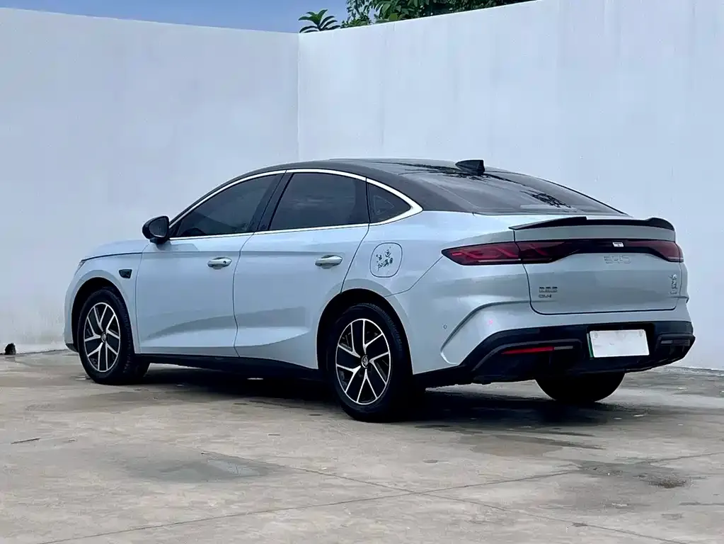 BYD Qin L — фото 6