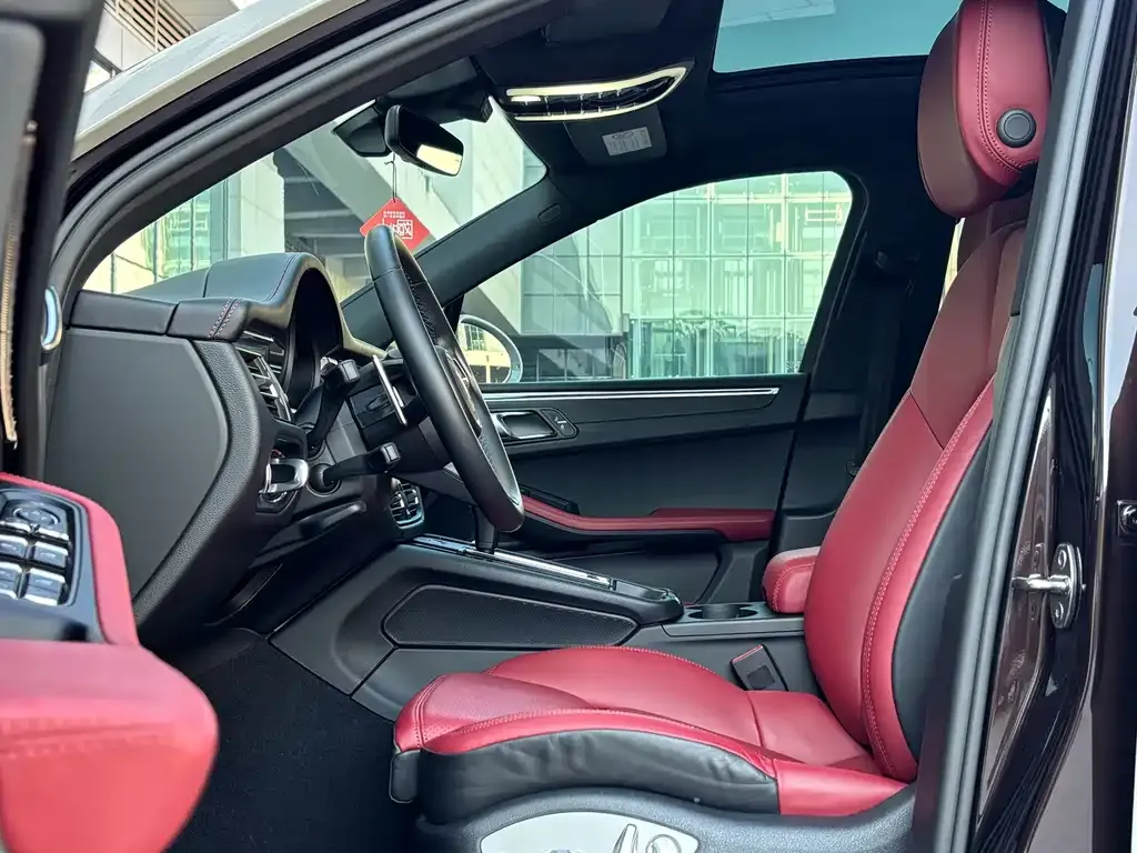 Porsche Macan 2022 из CN, фото 5