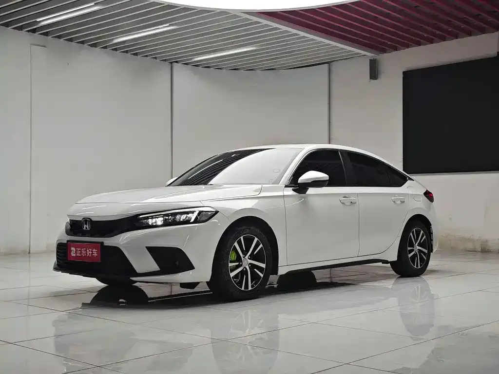 Honda Civic — фото 1