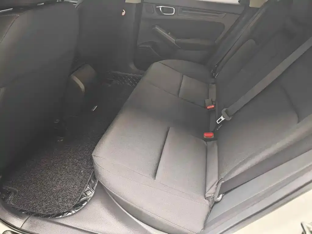 Honda Civic — фото 4
