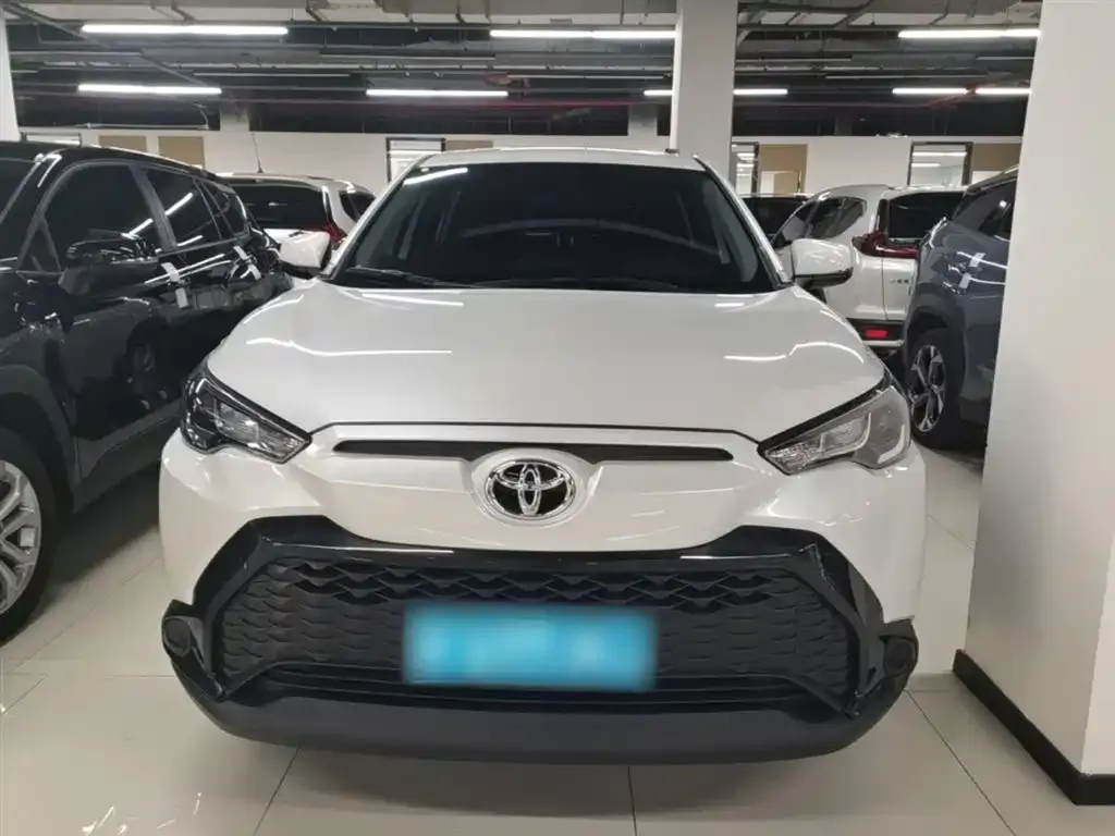 Toyota Frontlander 2024 из CN, фото 5