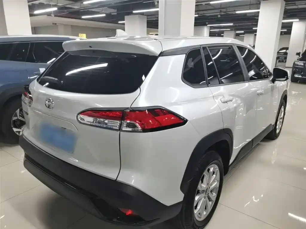 Toyota Frontlander 2024 из CN, фото 10