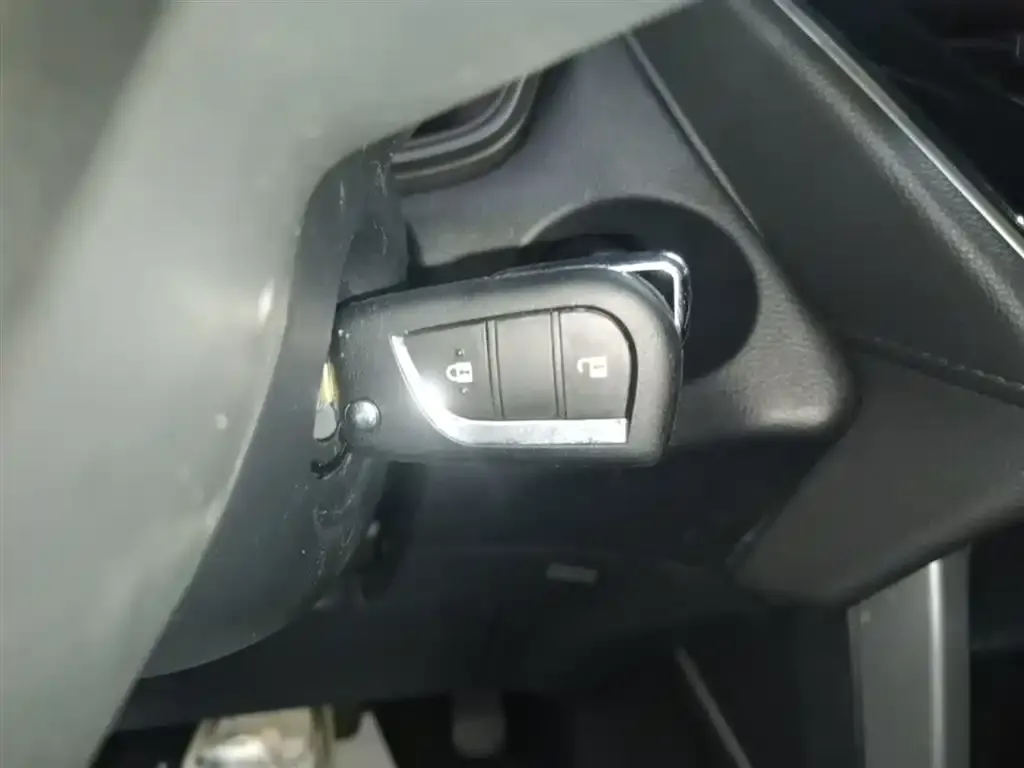 Toyota Frontlander 2024 из CN, фото 3