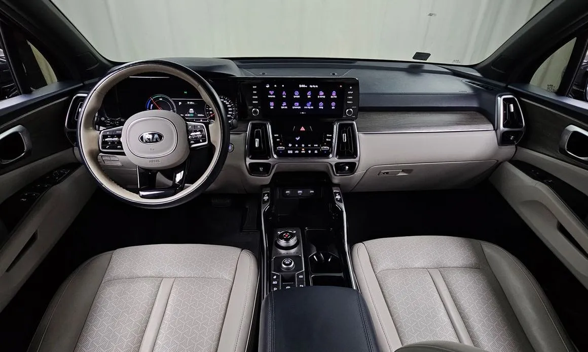 Kia Sorento — фото 3