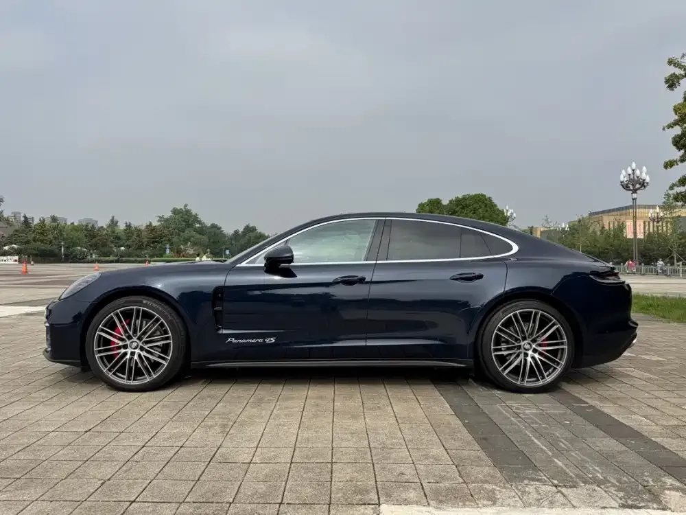 Porsche Panamera 2023 из CN, фото 8