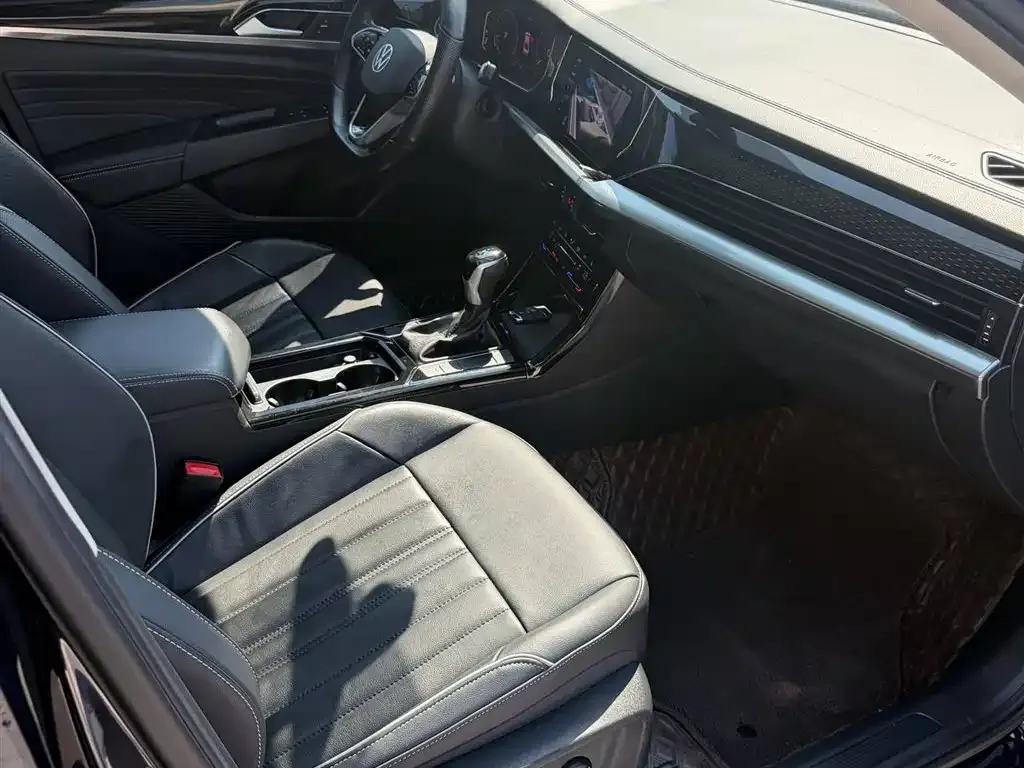 Volkswagen Passat — фото 2