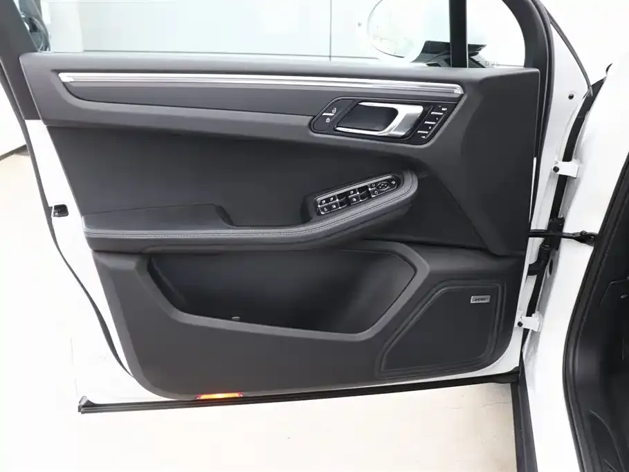 Porsche Macan 2022 из CN, фото 2