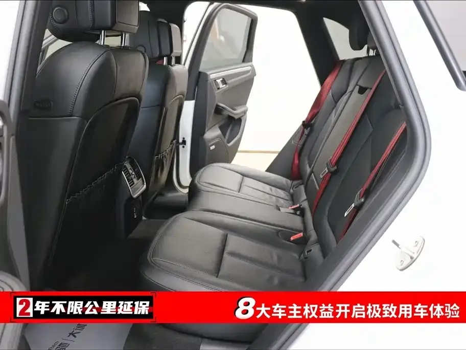 Porsche Macan 2022 из CN, фото 3