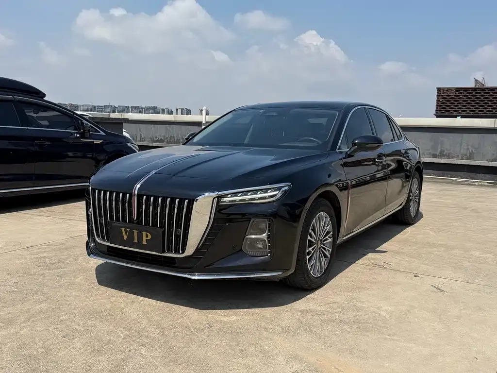 Hongqi H5 — фото 1