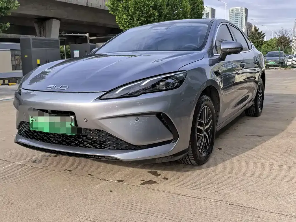 BYD Seal 05 DM-i — фото 1