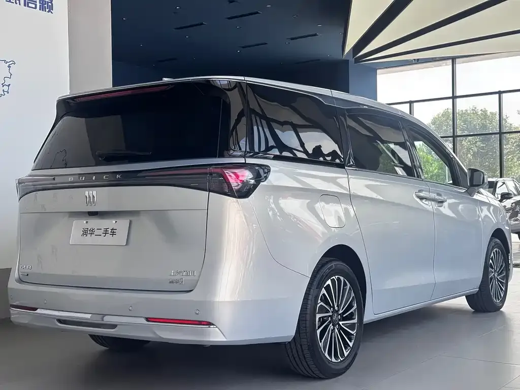 Buick GL8 Hybrid 2025 из CN, фото 9