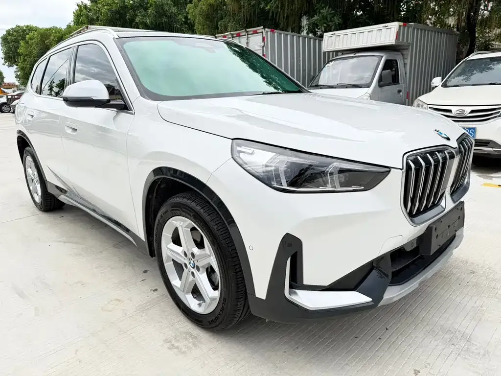 BMW X1 — фото 3