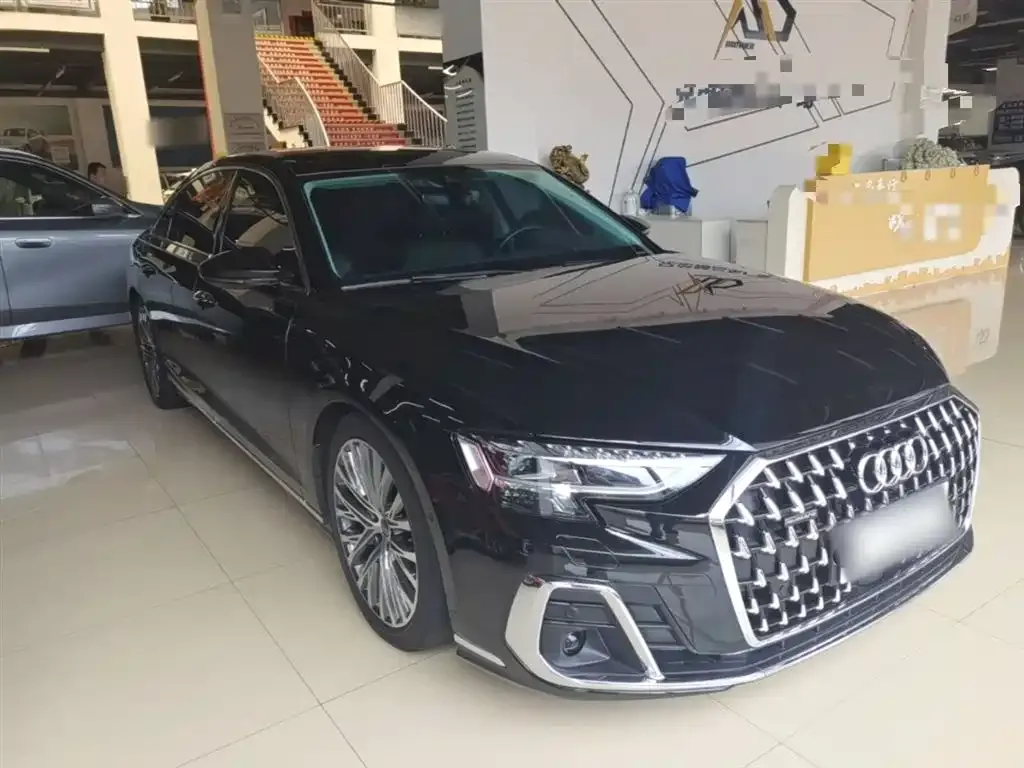 Audi A8 2024 из CN, фото 8