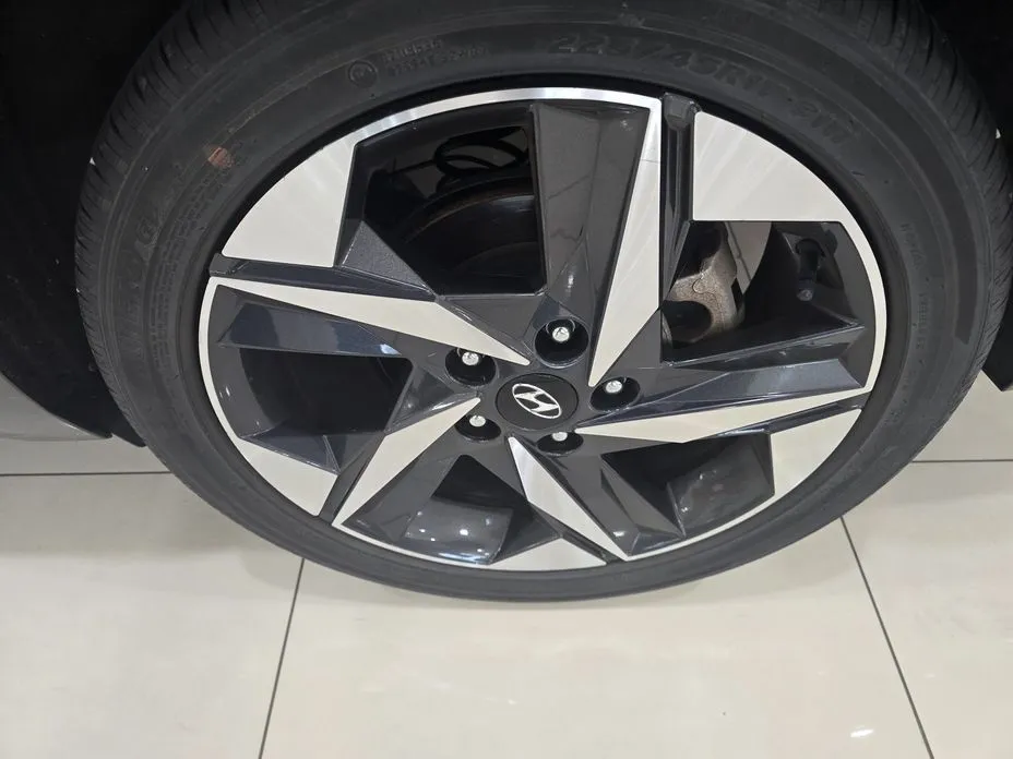 Hyundai AVANTE — фото 8