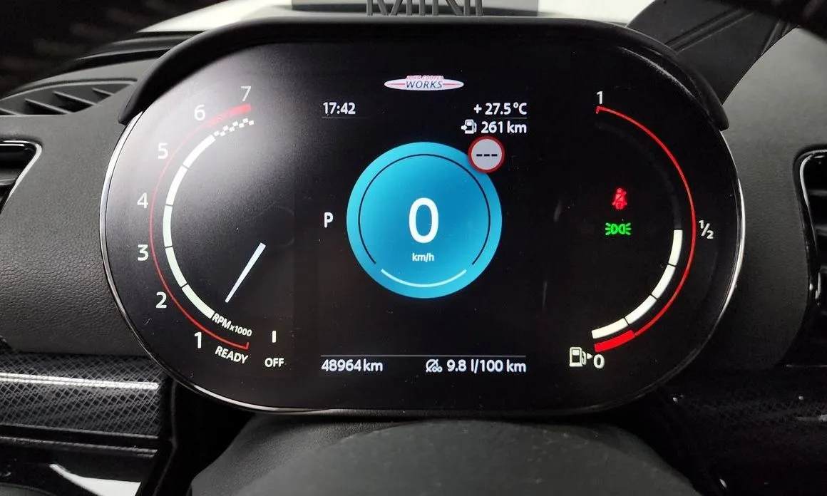Mini Clubman 2022 из KR, фото 10