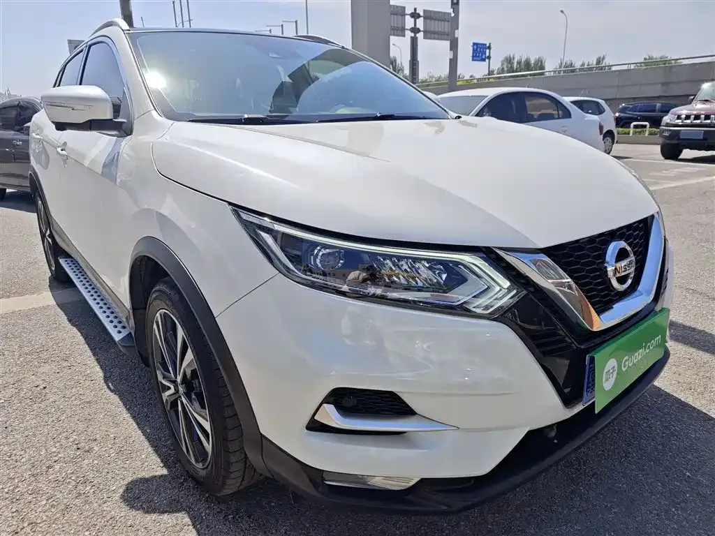 Nissan Qashqai — фото 3