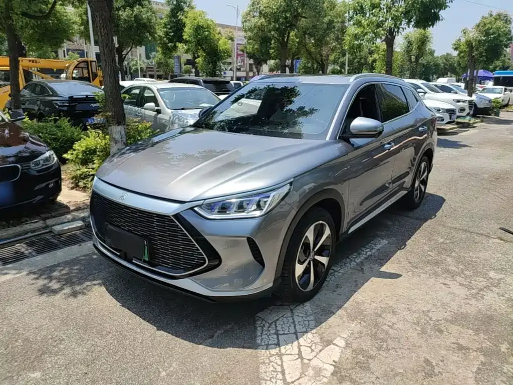 BYD PLUS New Energy — фото 9