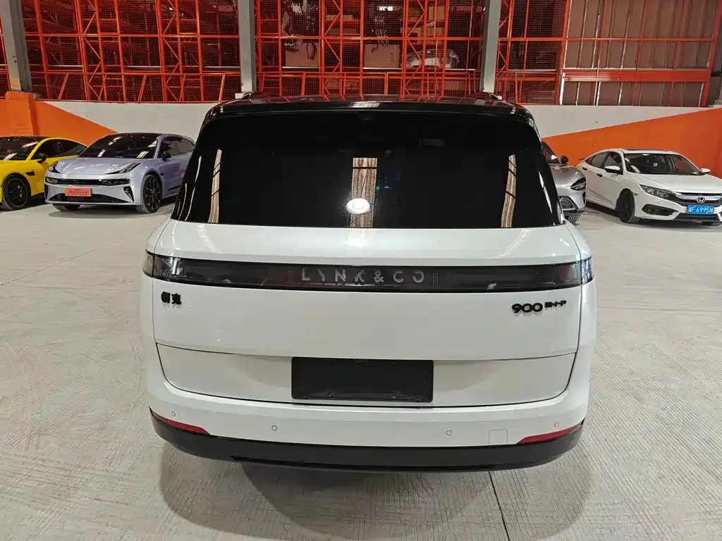 Lynk & Co 900 2025 из CN, фото 3