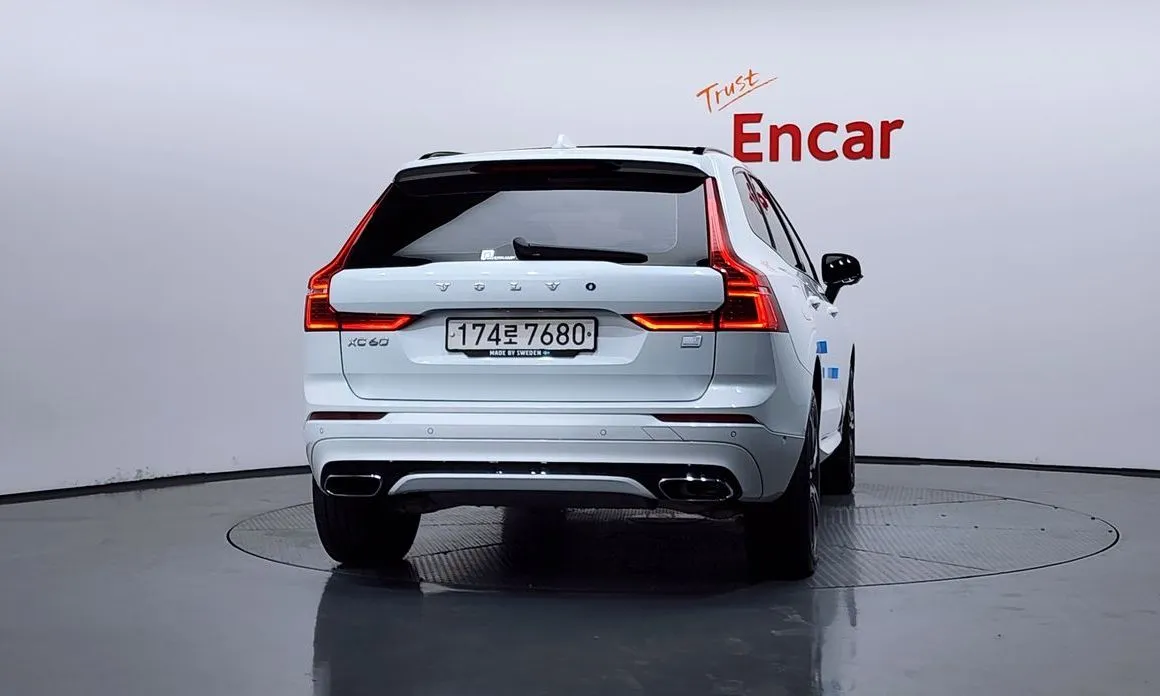 Volvo XC60 2021 из KR, фото 9