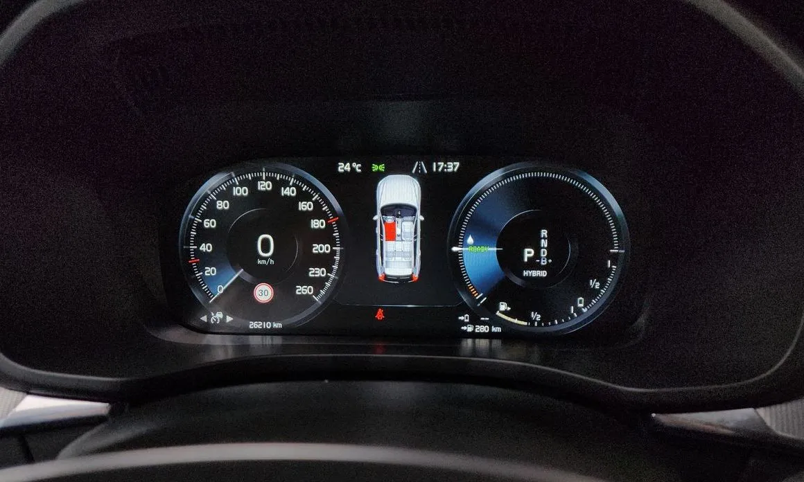 Volvo XC60 2021 из KR, фото 6