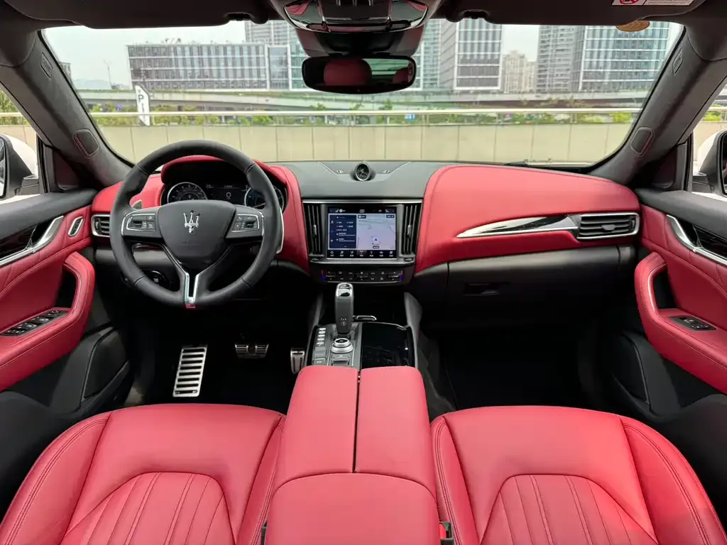 Maserati Levante 2023 из CN, фото 7
