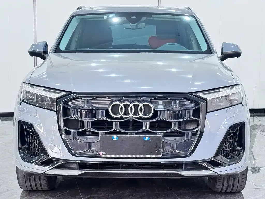 Audi Q7 — фото 4