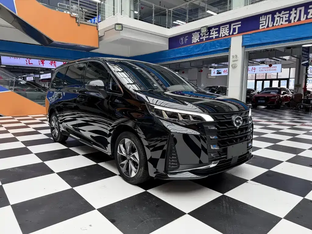 GAC Motor Trumpchi M6 — фото 10