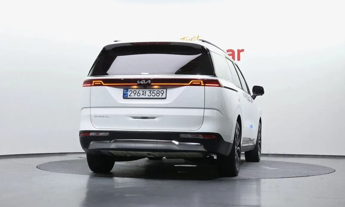 Kia Carnival 2023 из KR, фото 5