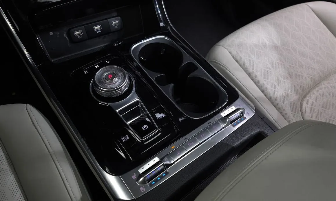 Kia Carnival 2023 из KR, фото 8