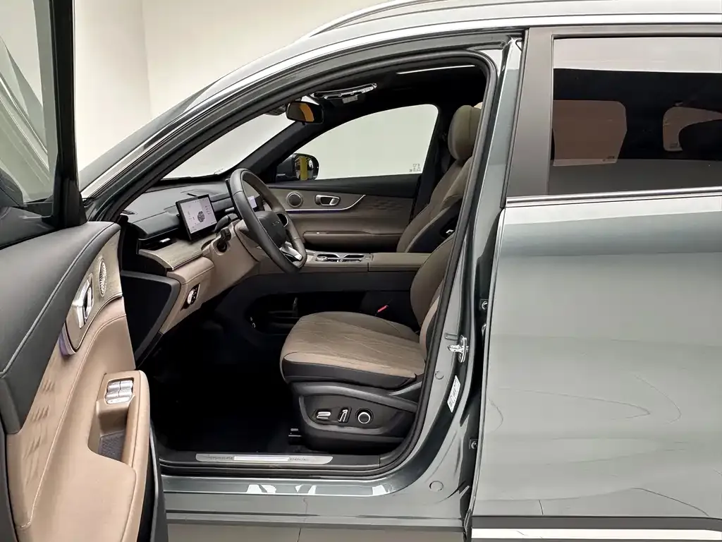 Chery Tiggo 8 PLUS 2024 из CN, фото 8